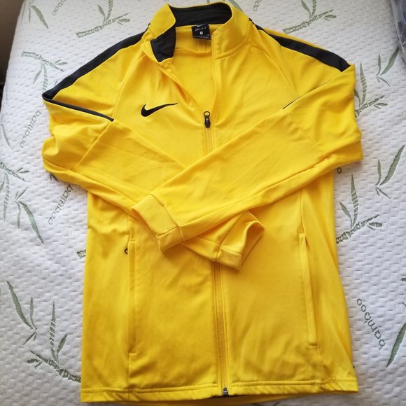 Nike Jackets & Blazers - Dri fit sweater